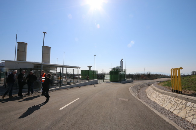 The landfill gas power plant, situated on the rehabilitated landfill site Viševac