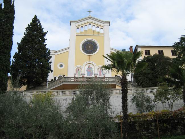 Salezijanska crkva Marije Pomoćnice