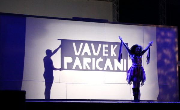 Karnevalska udruga Vavek parićani dobila je nagradu za najbolji scenski nastup s maskom „Zavavek kuntenta“