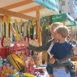 Tradicijske igračke, također pod zaštitom UNESCO-a