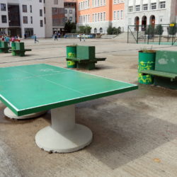 Na trgu je moguće igrati i stolni tenis