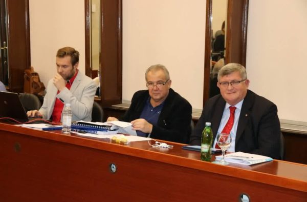 Pročelnik Ivan Šarar, zamjenik gradonačelnika Nikola Ivaniš i gradonačelnik Vojko Obersnel