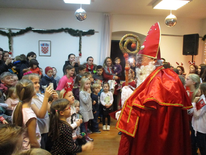 Sveti Nikola na Podvežici