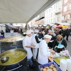 Tradicionalna predbožićna Gastrofešta - tražila se porcija više