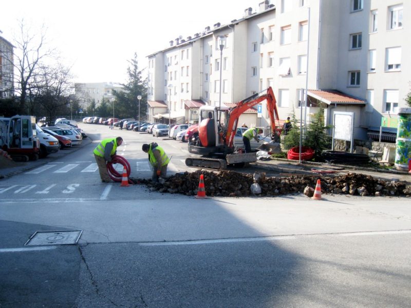 Prekopi u centru Srdoča