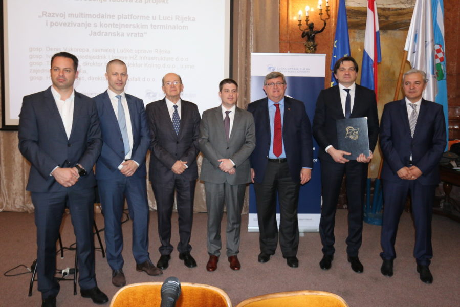 Potpisani ugovori za razvojne projekte u luci Rijeka