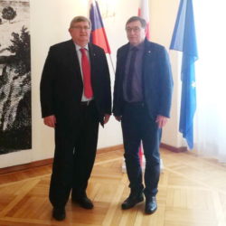 Vojko Obersnel s mariborskim gradonačelnikom Andrejem Fištravcem