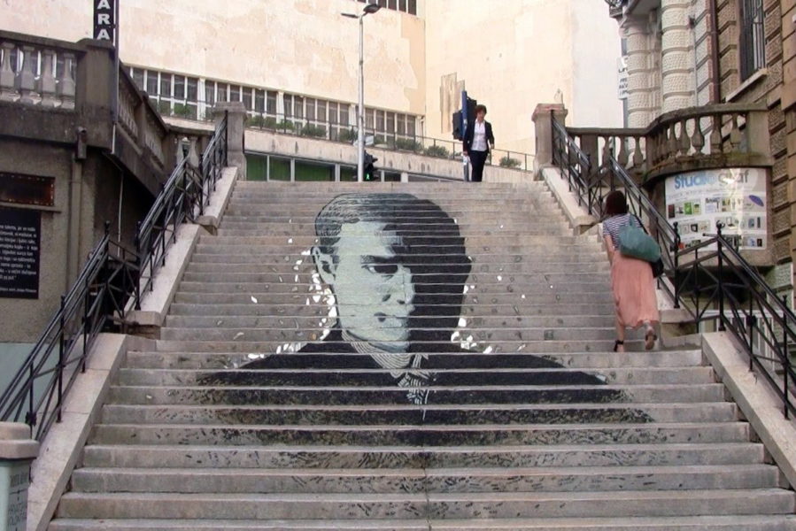 Stepenica prema HKD-u oslikane portretom arhitekta Josipa Pičmana