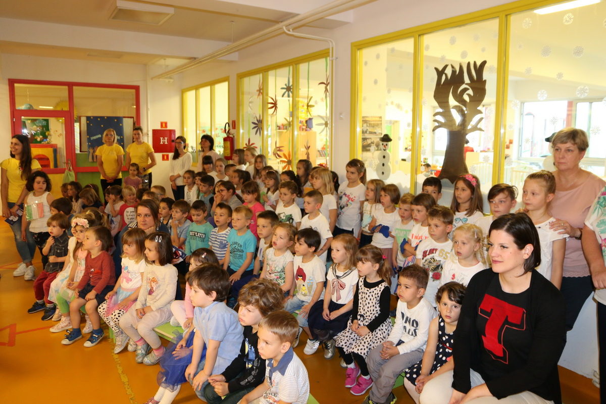 Otvoren Međunarodni susret djece, odgojitelja i učitelja u Dječjem vrtiću Drenova