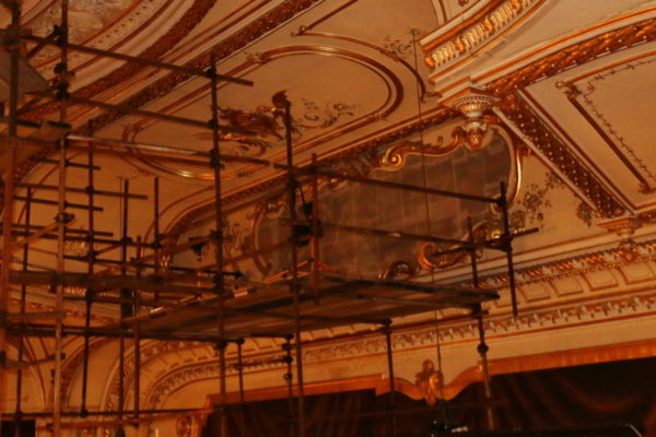 Najveća slika Kazalište Ernsta Klimta smještena je iznad proscenija