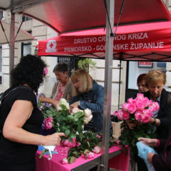 Na Korzu obilježen Dan ružičaste vrpce