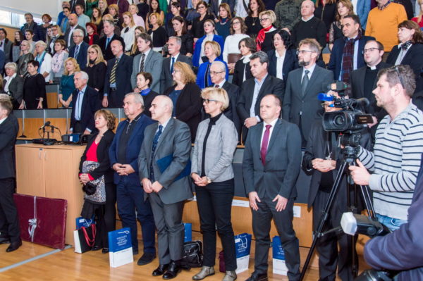 U ime Grada Rijeke svečanoj sjednici prisustvovao je zamjenik gradonačelnika Ivaniš