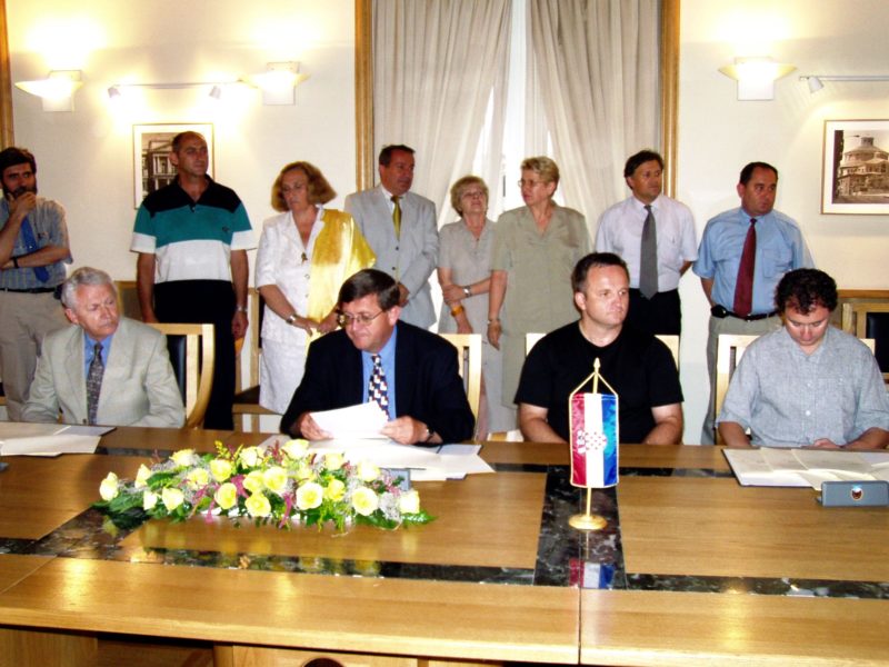 Potpis ugovora za projekte vezane uz uređenje prostora bivše tvornice Rikard Benčić
