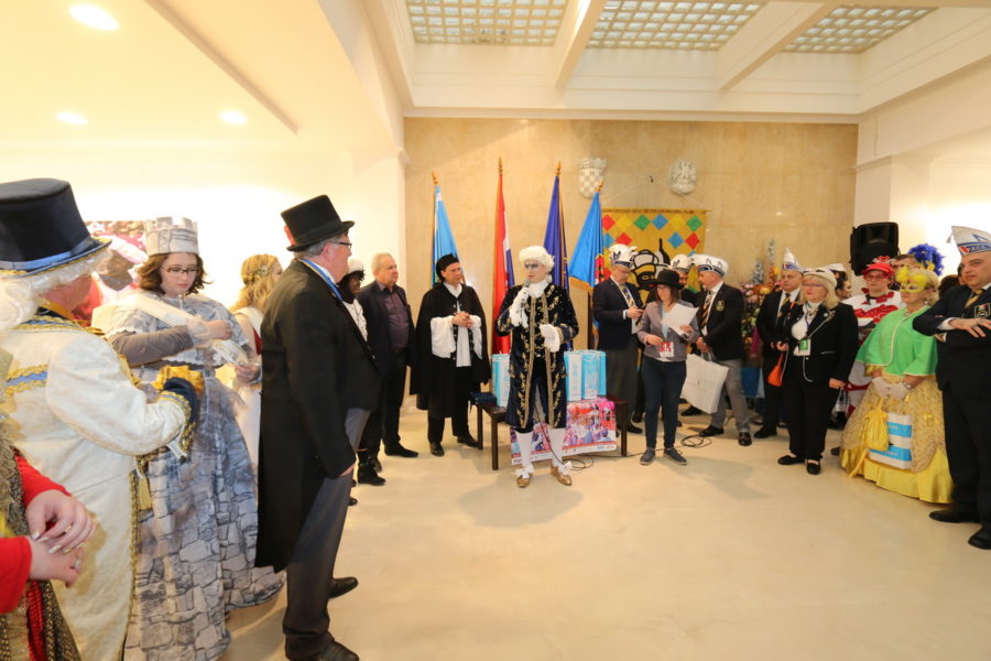Gradonačelnikov prijem za karnevalske grupe