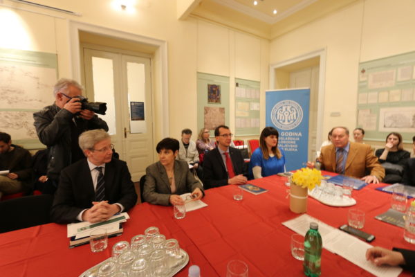 Okruglom stolu prisustvovao je i zamjenik riječkog gradonačelnika Marko Filipović.
