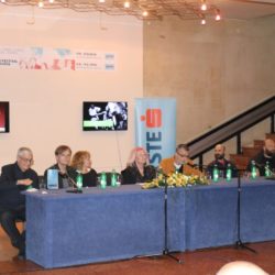 Popularni okrugli stol nakon predstave