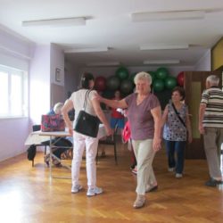 Mjerenje tlaka i šećera u krvi na Grbcima - veliki odaziv građana