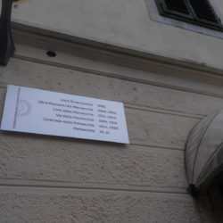 Višejezične ploče s povijesnim nazivima - Šime Ljubića