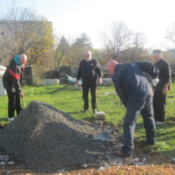 betoniranje platoa za postavu skulpture