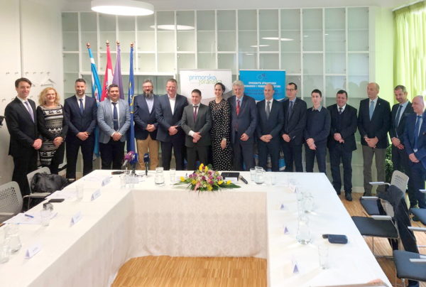 Potpis Ugovora i Sporazuma o sufinanciranju lučkih infrastrukturnih projekata na području PGŽ i Istarske županije (4)