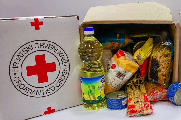 Humanitarni paketi Crvenog križa