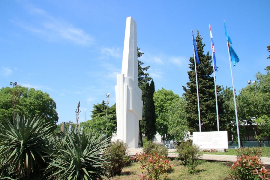 Obnovljen spomenik borcima NOB na Zametu