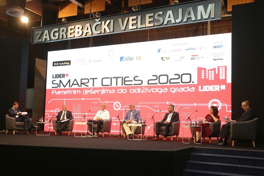 Foto: Ratko Mavar - SMART CITIES 2020 Tin Bašić, Željko Turk, Damir Mandić, Vojko Obersnel, Boris Miletić, Mirka Jozić i Dario Runtić