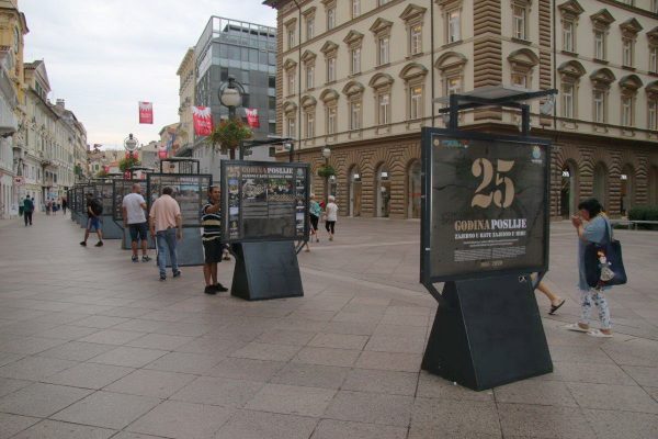 Otvorenje izložbe 25 godina kasnije 