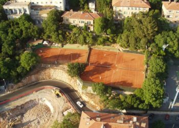 Tenis centar Pećine