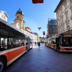 Sedam novih autobusa Autotroleja nabavljenih u sklopu Eu projekta Jačanje sustava javnog prijevoza