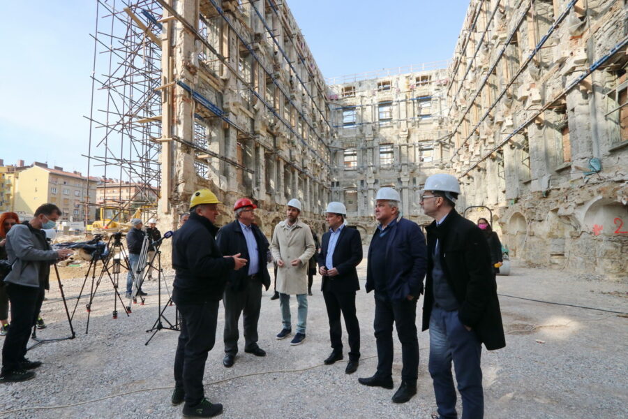 Obilazak gradilišta nove gradske knjižnice u sklopu kompleksa Benčić