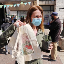 Podjelom sadnica i platnenih torbi građanima KD Čistoća obilježava Dan planete Zemlje