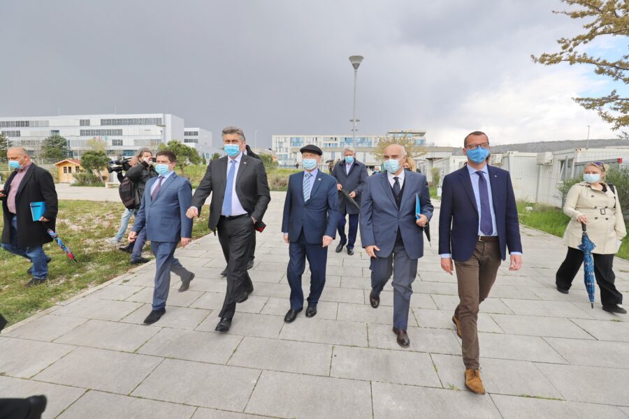 Predsjednik Vlade Plenković obišao gradilište Nove bolnice na Sušaku