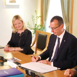 Službena primopredaja izvršnih ovlasti gradonačelnika Rijeke