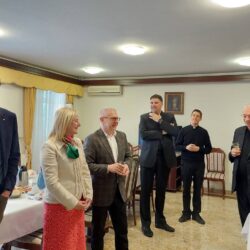 Tradicionalni uskrsni doručak riječkih nadbiskupa i gradonačelnika