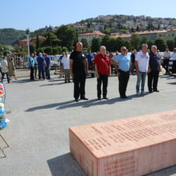 Polaganje vijenaca 111. brigada HV-a