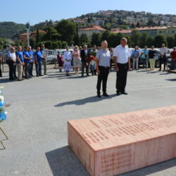 Polaganje vijenaca 111. brigada HV-a