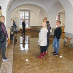 Obilazak Art kvarta u Benčiću nakon velike poplave i kiše