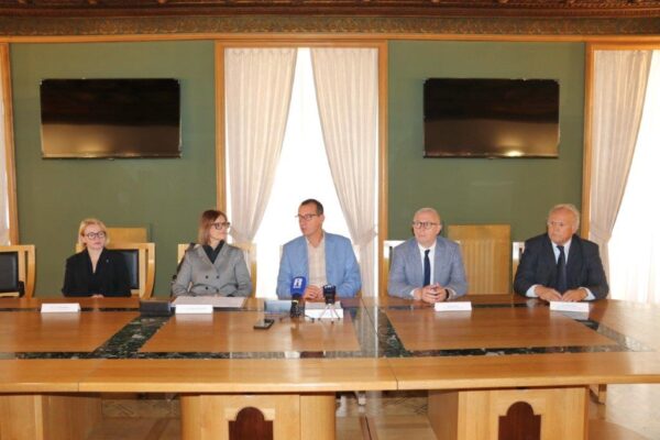 Potpisivanje Sporazuma o suradnji između Grada Rijeke i Sveučilišta na osiguranju daljnjeg rada DeltaLaba
