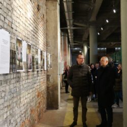 Izložba fotografija „Distancirano socijalni – Želim raditi!“
