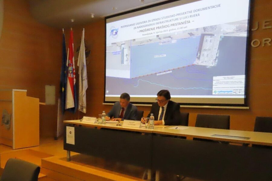 Potpisivanje Ugovora_proširenje Praškog pristaništa