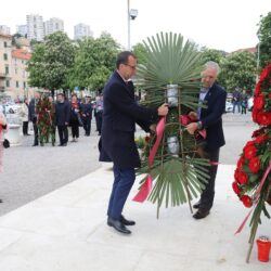Polaganjem vijenaca obilježen Dan oslobođenja Rijeke
