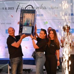 Dodjela pokala pobjedničkoj ekipi Velike Fiumanke 2023