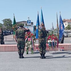 Položeni vijenci u povodu 32. obljetnice osnutka 111. brigade