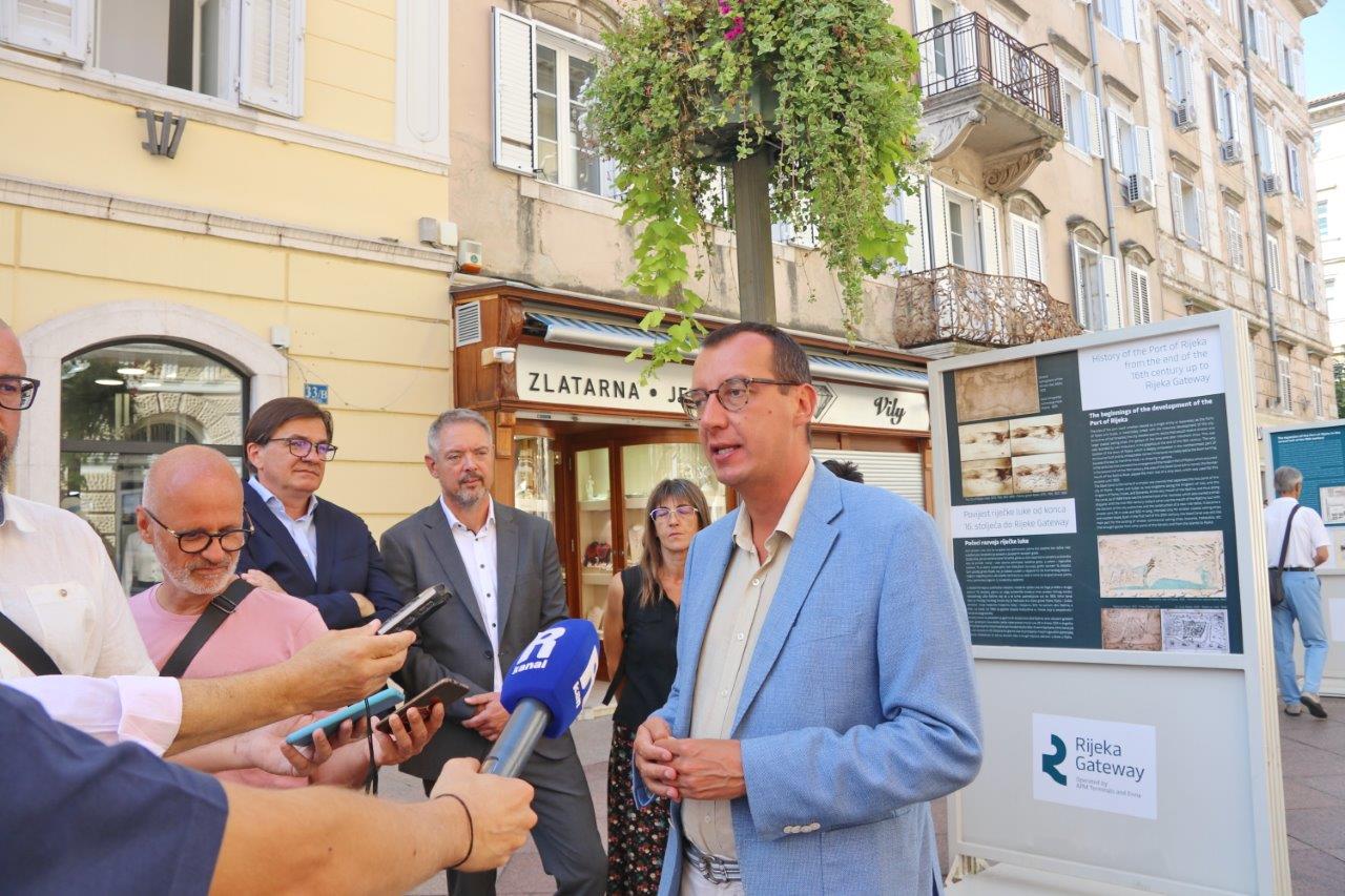 Izložba “Povijest riječke luke od konca 16. stoljeća do Rijeke Gateway ...