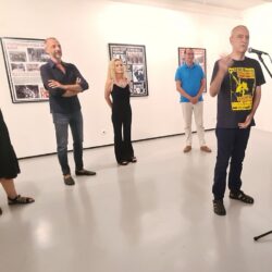 Izložba Nevjerni psi i druge priče Riječki rock u 20 točaka Galerija Kortil