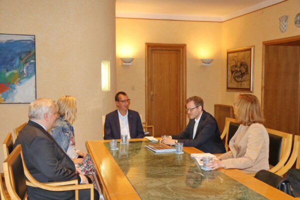 Sastanak s novim direktorom Austrijskog ureda za vanjsku trgovinu Gerhardom Schlattlom