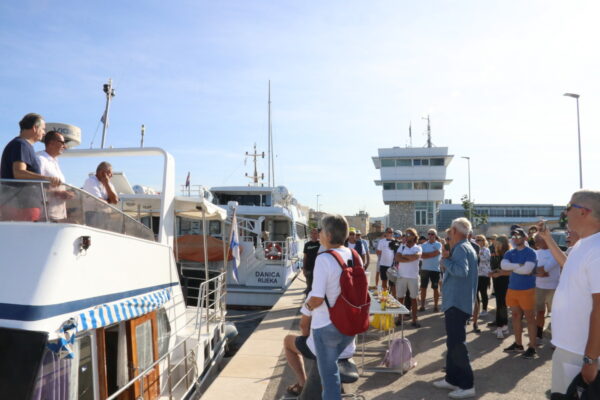 Nautička regata krstaša