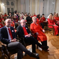 Obilježavanje Dana crvenih haljina