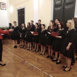 nastup Pjevačkog zbora mladih Josip Kaplan